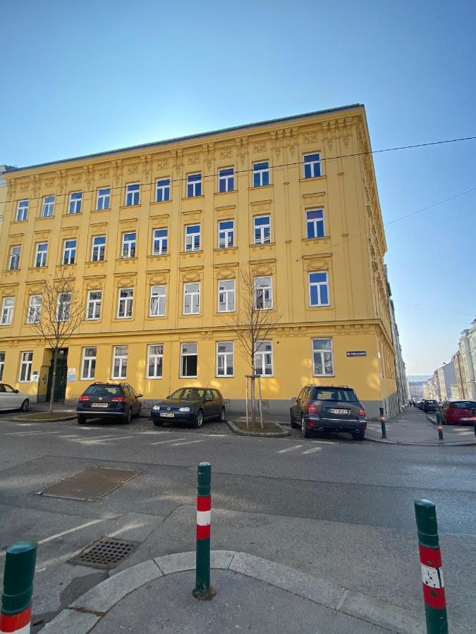 Trendy Apartment Near Schloss Schonbrunn Wien Eksteriør billede