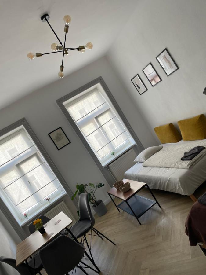 Trendy Apartment Near Schloss Schonbrunn Wien Eksteriør billede